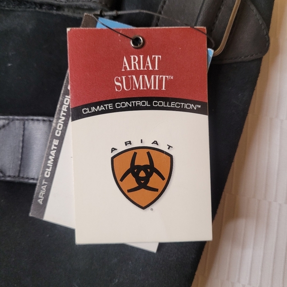 NWT Ariat Summit Waterproof Black Leather Tall Riding Boot sz 7B 66001 - Picture 11 of 16